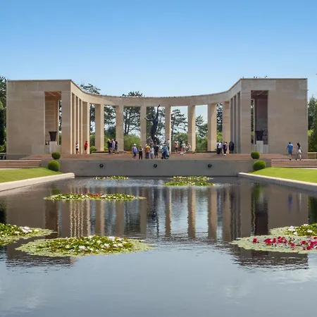 Camping Colleville-Sur-Mer Resort *